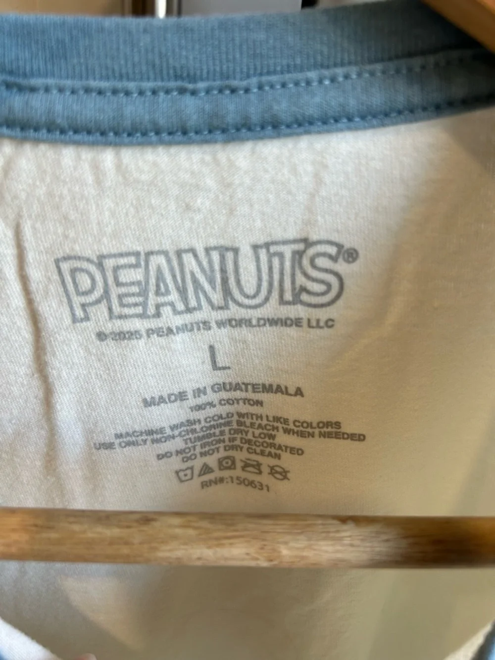 Peanuts Cream Ringer Tee - Picture 4 of 4